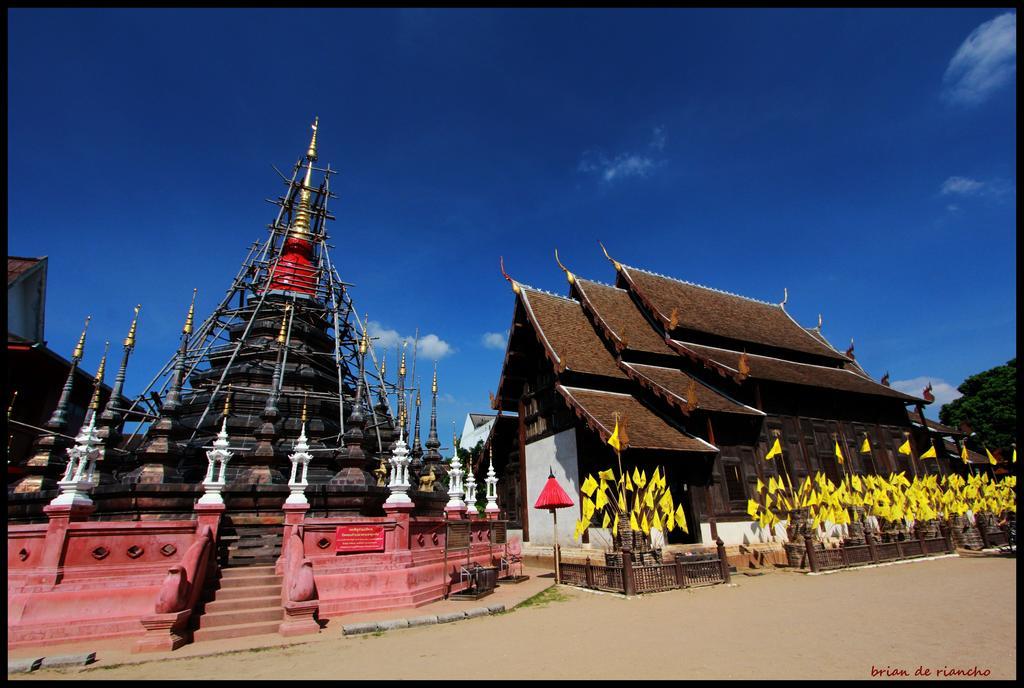 Neo Court Hotel Chiang Mai Buitenkant foto